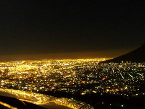 Kapstadt bei Nacht - Fotografiert vom Signal Hill